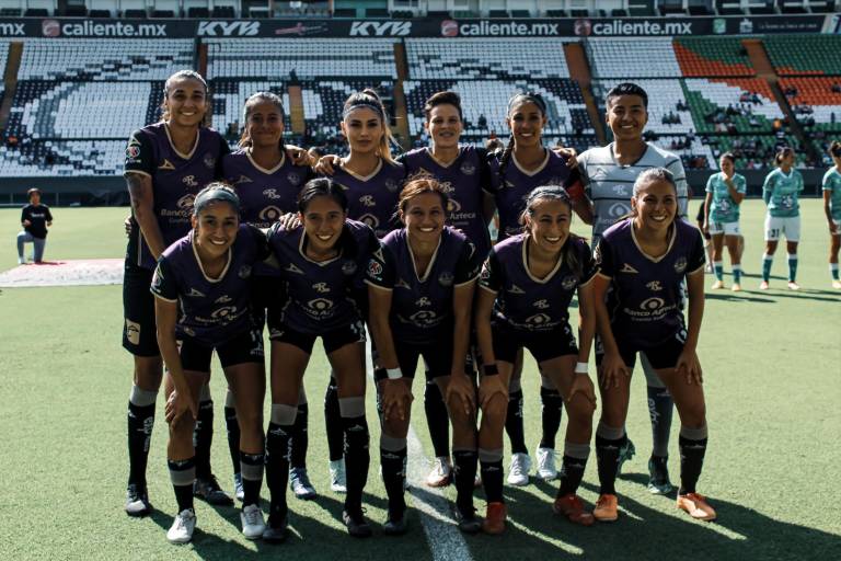 Mazatlán Femenil es devorado por el León