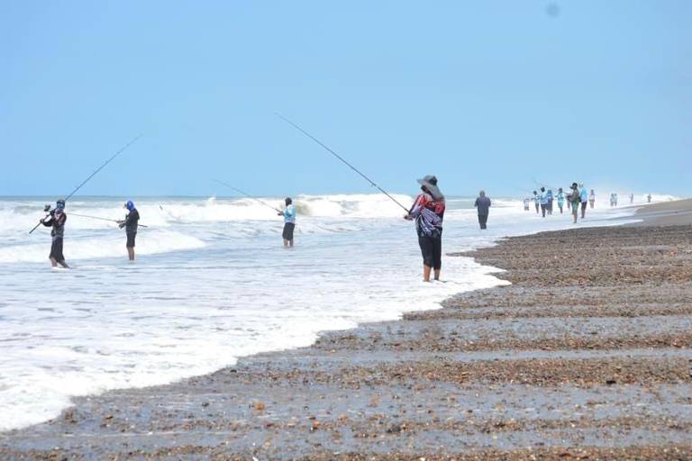 Ya viene la segunda edición del Torneo de Pesca de Orilla Boca de Ceuta