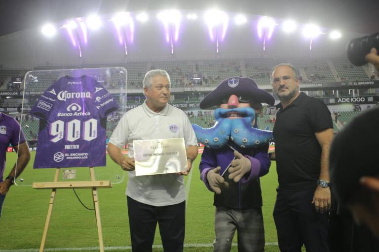 Víctor Manuel Vucetich anuncia su retiro como director técnico