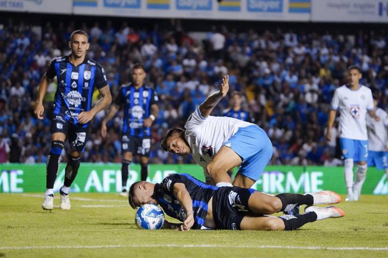 Cruz Azul conserva el invicto en el Apertura 2024 con triunfo sobre Querétaro