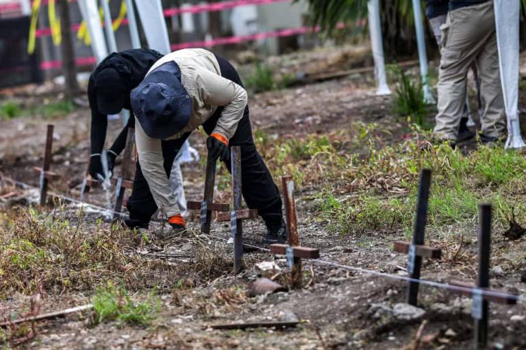 En el Panteón 21 de Marzo, en Culiacán, inicia la segunda etapa de exhumación de restos.