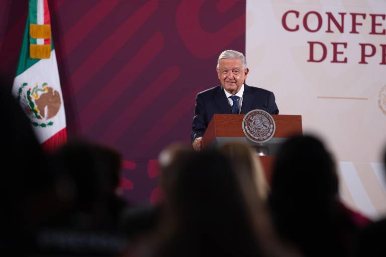 La Secretaría de Marina controlará el AICM, confirma AMLO