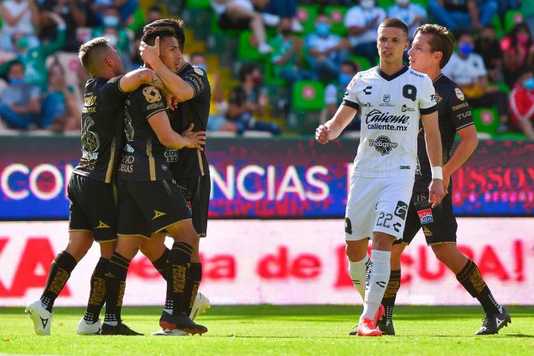 León gana, reafirma su lugar en la reclasificación y compromete aspiraciones de Querétaro