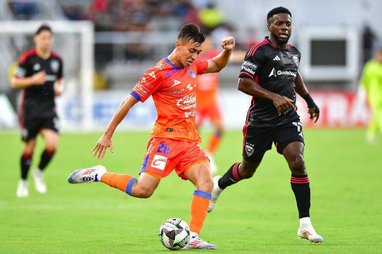 Mazatlán FC consigue un triunfo histórico y está en octavos de final de Leagues Cup