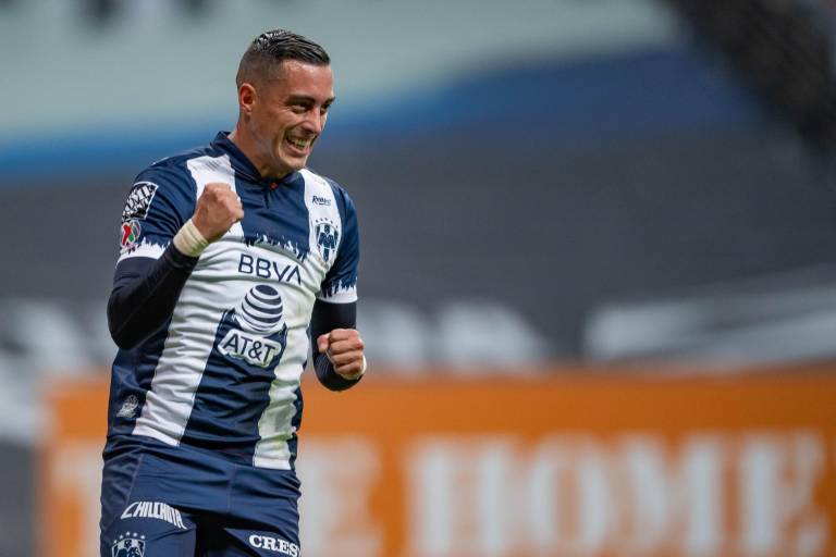 Rogelio Funes Mori hace historia y Rayados vuelve al triunfo