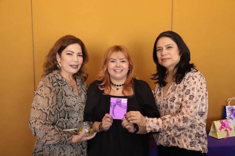 Reconocen a mujeres de Datemex Culiacán con motivo del Día de la Mujer