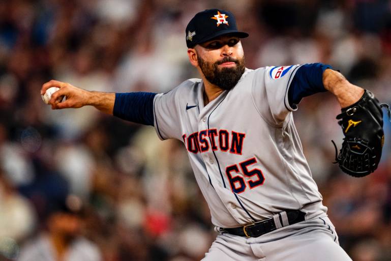 José Urquidy inicia rehabilitación con los Tigres y se acerca a su regreso en MLB