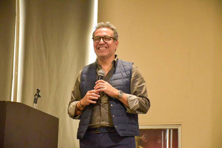En tiempos de crisis hay que colaborar incluso con la competencia: Luis Osuna