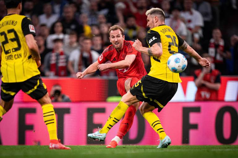 Bayern Múnich y Dortmund empatan en emocionante clásico alemán
