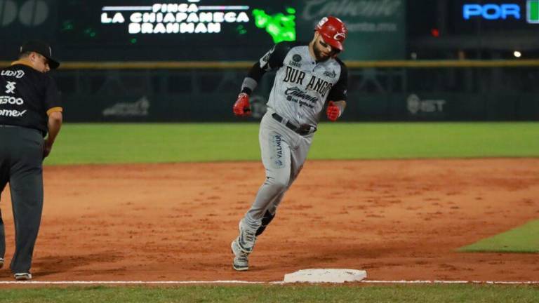 Alonso Gaitán no baja el ritmo con Caliente de Durango. en la Liga Mexicana de Beisbol.