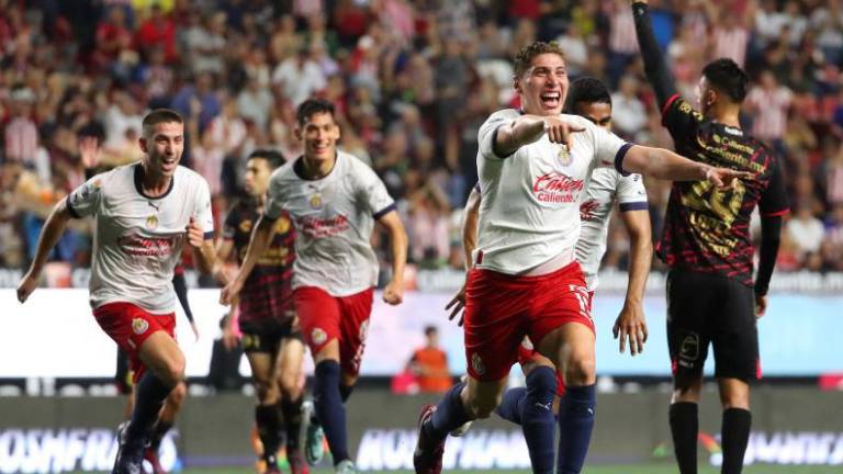Chivas llega a 19 puntos.