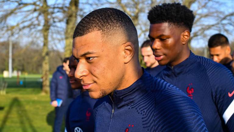 Kylian Mbappé sigue envuelto en diversas polémicas dentro del futbol.