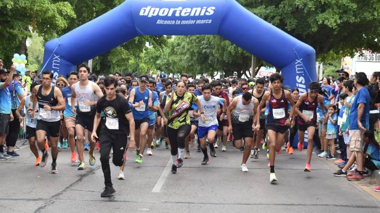 La competencia reúne a unos mil 300 corredores.
