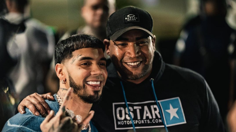 Anuel y Don Omar se unen para grabar tema juntos.
