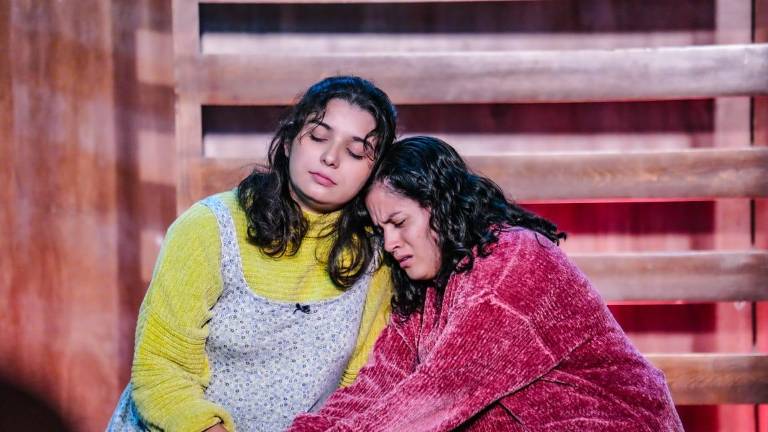 Dulce Guzmán y Monserrat Cuellar protagonizan la puesta en escena.