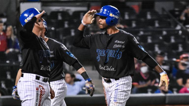 Alonzo Harris celebra grand slam.