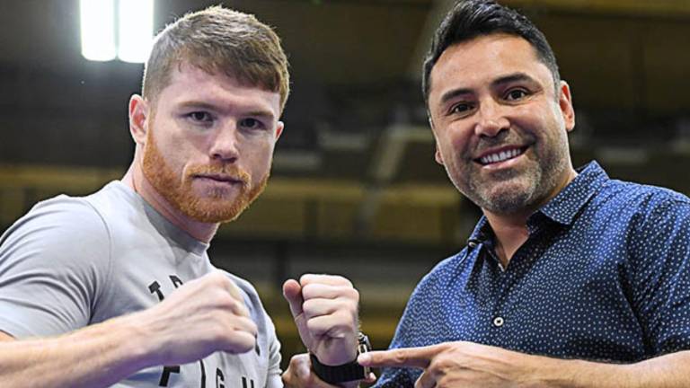 De la Hoya despotrica contra Canelo.