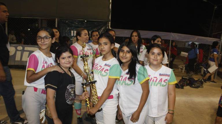 Team Niñas es el flamante campeón.