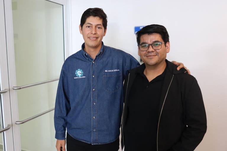 Presentan estudiantes de mecatrónica de la UTEsc sus proyectos con éxito