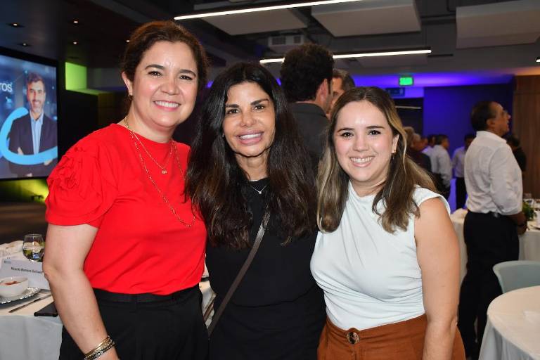 Conocen empresarios y productores el nivel de competividad de Sinaloa