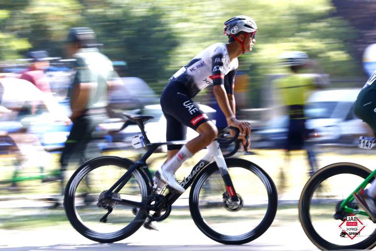 Isaac del Toro y Wout van Aert se enfrentan en la Clásica de Hamburgo 2025
