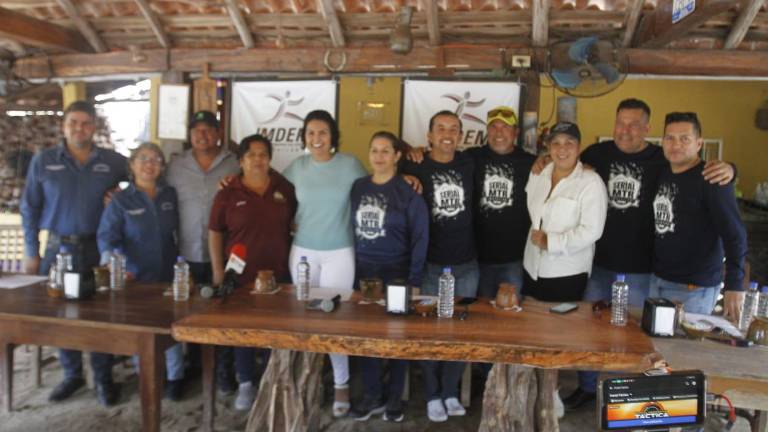 Los organizadores dan los pormenores de la carrera.