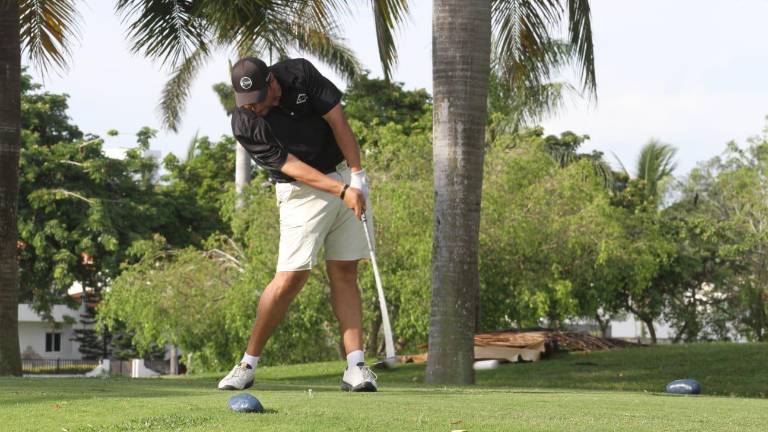 Ricardo Perales tuvo una última jornada de 68 golpes para asegurar su triunfo.