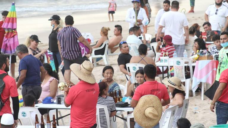 En Mazatlán pareciera que no hay pandemia.