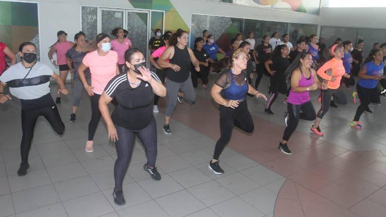 La Máster Class Zumba Fitness y Ritmos Latinos Por Una Noble Causa tiene una gran respuesta.