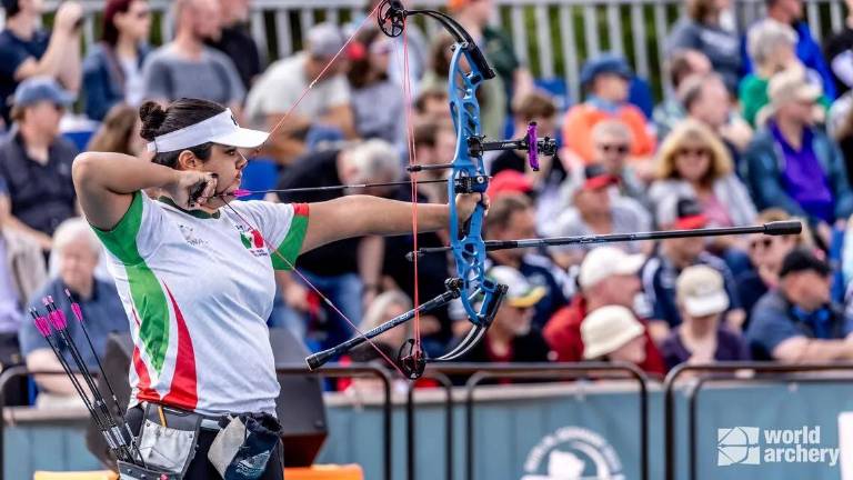 Andrea Becerra gana su segunda plata en este Mundial.