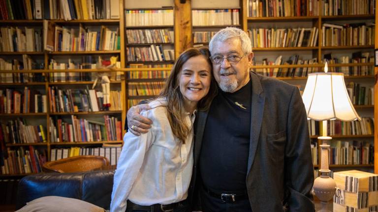 María Julia Hidalgo con Felipe Garrido.