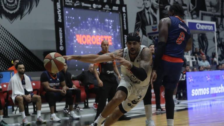 Venados Basketball logró una victoria importante para sus aspiraciones de postemporada.