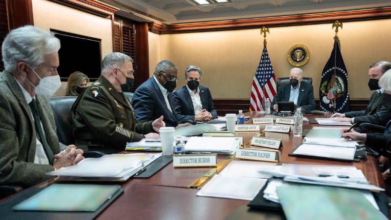 Este domingo, el Presidente Biden convocó una reunión del Consejo de Seguridad Nacional para discutir los últimos acontecimientos relacionados con la acumulación militar de Rusia en las fronteras de Ucrania.