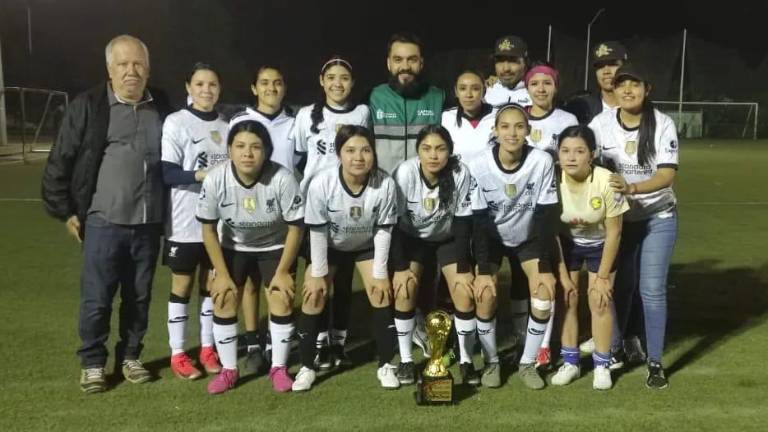 Los equipos fueron premiados.