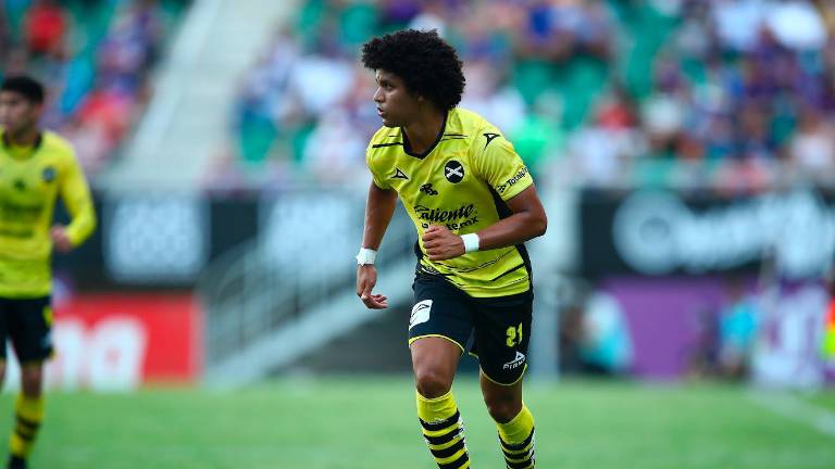Eduard Bello se mostrará con la selección de su país en la próxima Fecha FIFA.