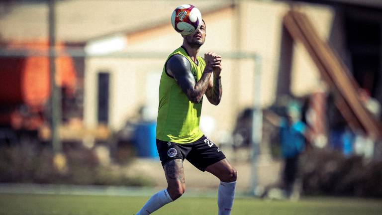 Estos últimos cuatro partidos vamos a jugar muchísimo para poder mejorar: Rodrigo Millar