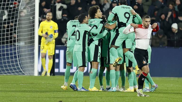 El Atlético de Madrid celebra su pase a los octavos de final.
