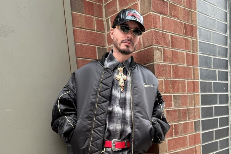 Presentará J Balvin premios en los Crunchyroll Anime Awards 2025