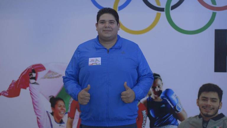 Navolatense Paúl Morales se alista para Selectivo Nacional de Luchas Asociadas