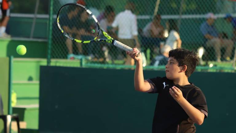 Jaime López tuvo actividad este viernes en la Copa de Tenis Amstel.