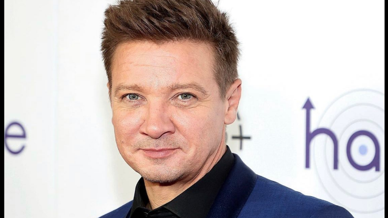 Jeremy Renner.