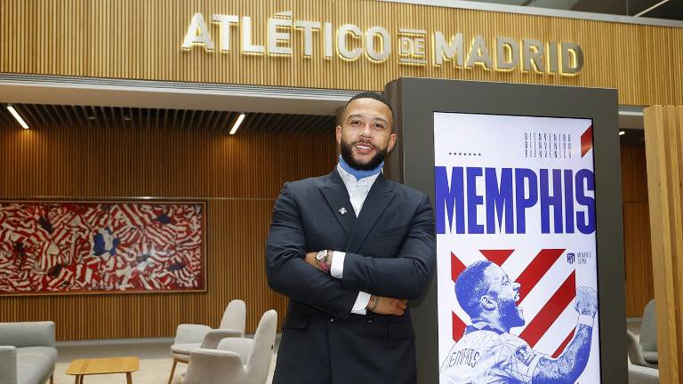 Memphis Depay ya es colchonero.