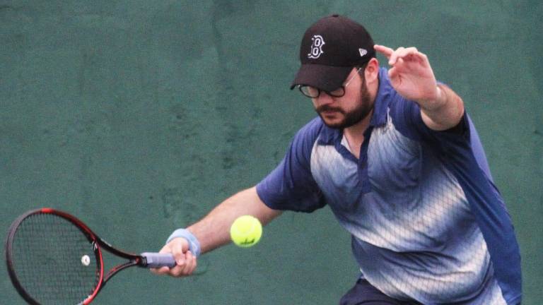Fernando Huerta se impone por marcador de 8-3.