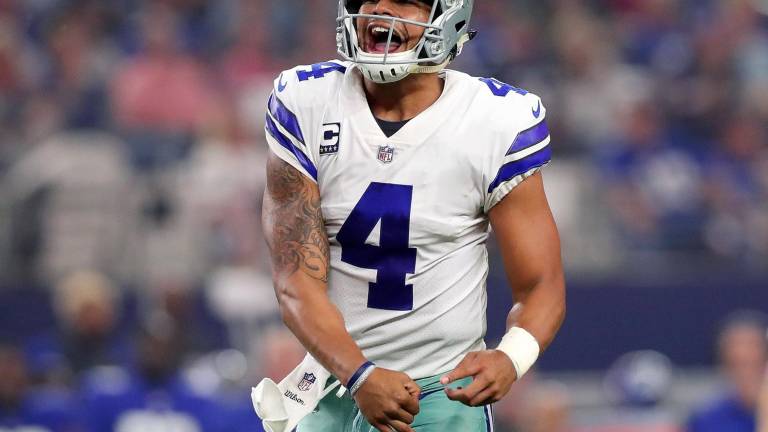 Dak Prescott recibirá garantizados 126 millones de dólares en Dallas.