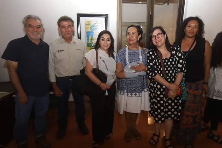 Disfrutan de la exposición ‘Códices de México’ en el Museo Arqueológico de Mazatlán