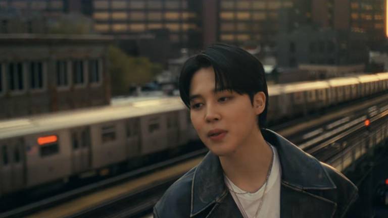Jimin, de BTS, en el tema ‘Angel Pt.1’ de ‘Rápidos y furiosos’.