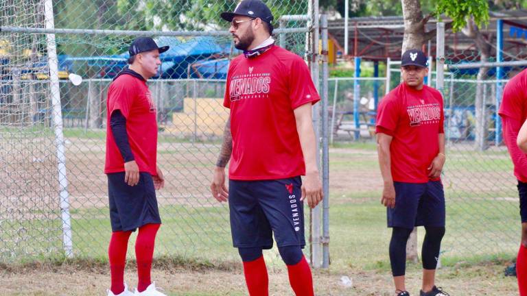 El zurdo Alejandro Soto fue la novedad en el campamento de los rojos, en el Club Deportivo Muralla.