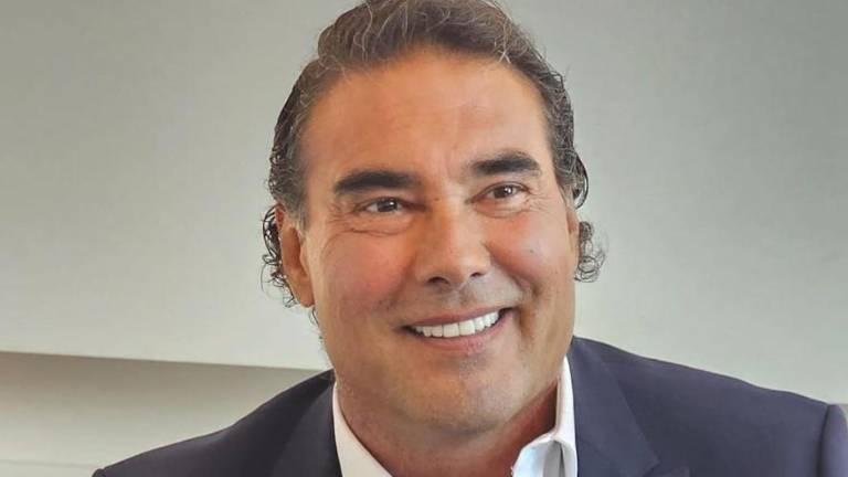 Eduardo Yáñez.