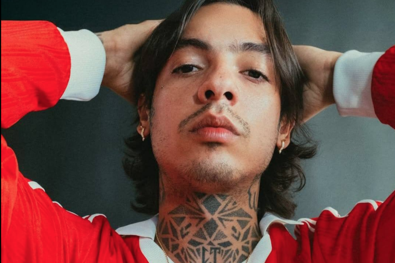 Sufre accidente Natanael Cano, se incendia su camioneta