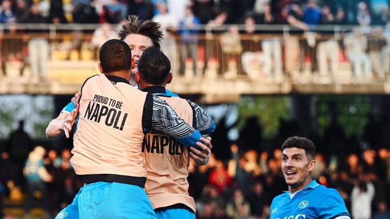 El Nápoles se quedó con los tres puntos y ya alcanzó, de manera momentánea, al Inter de Milán en la Serie A.